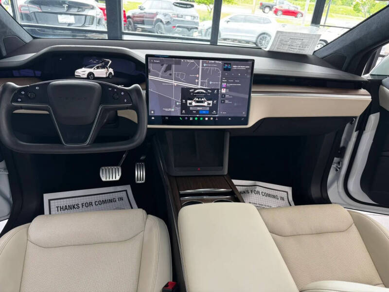 2023 Tesla Model X Standard Range