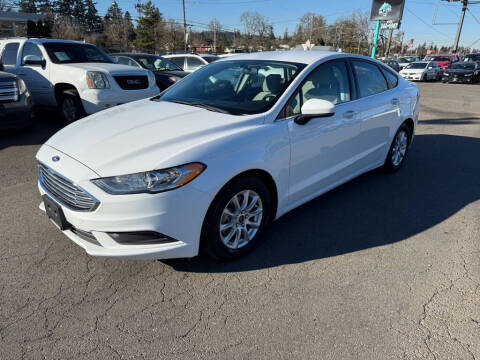 2017 Ford Fusion for sale at MERICARS AUTO NW in Milwaukie OR