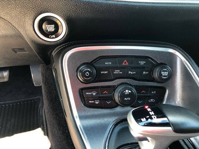 2017 Dodge Challenger GT