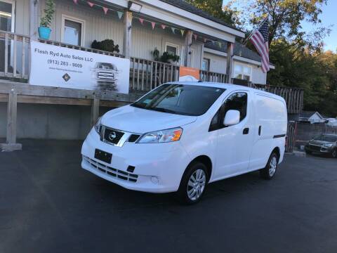 2020 Nissan NV200 for sale at Flash Ryd Auto Sales in Kansas City KS
