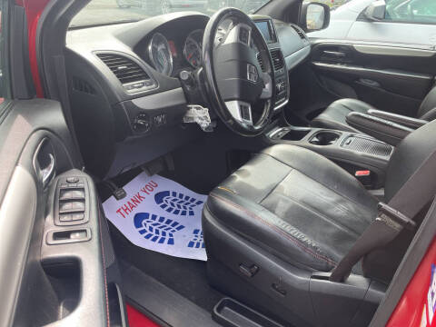 2016 Dodge Grand Caravan R/T