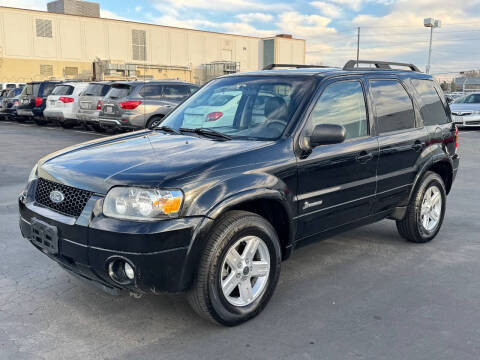 2007 Ford Escape Hybrid for sale at Golden Deals Motors in Sacramento CA