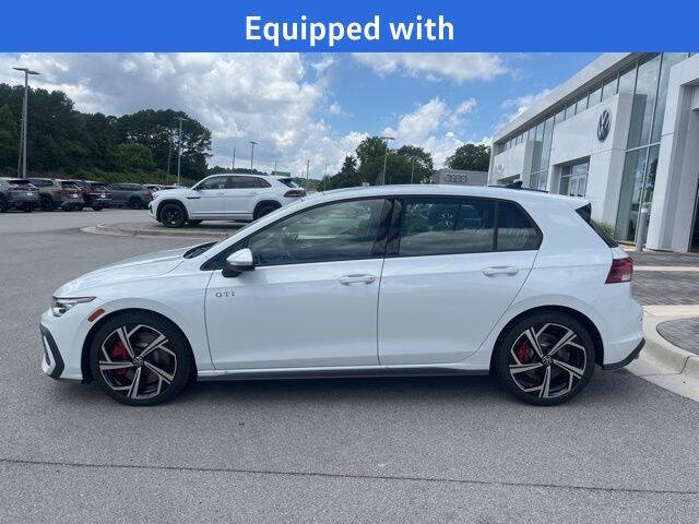 2025 Volkswagen Golf GTI SE