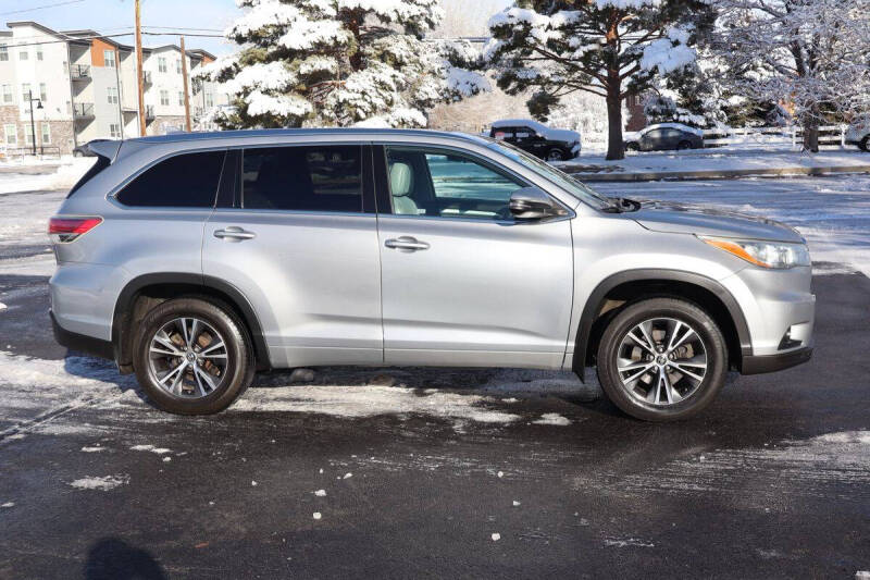 2016 Toyota Highlander XLE