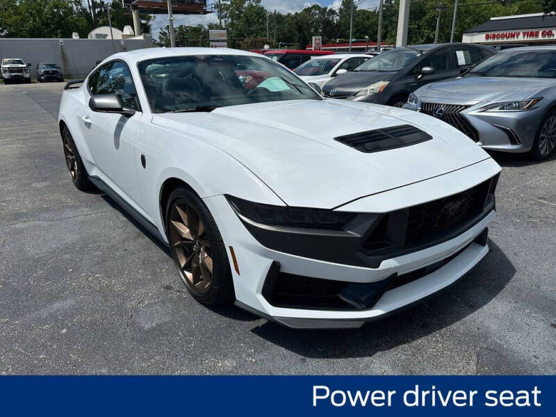 2025 Ford Mustang Dark Horse