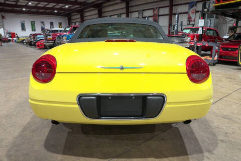 2002 Ford Thunderbird Deluxe