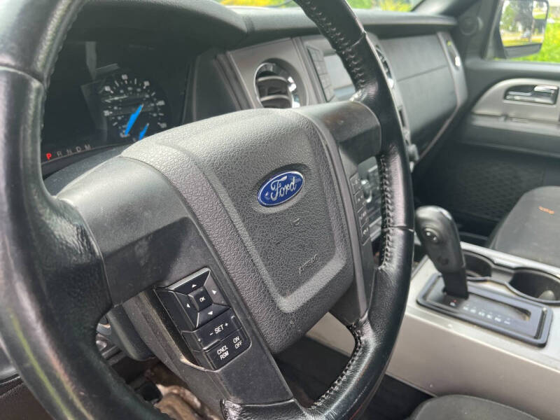 2017 Ford Expedition XLT