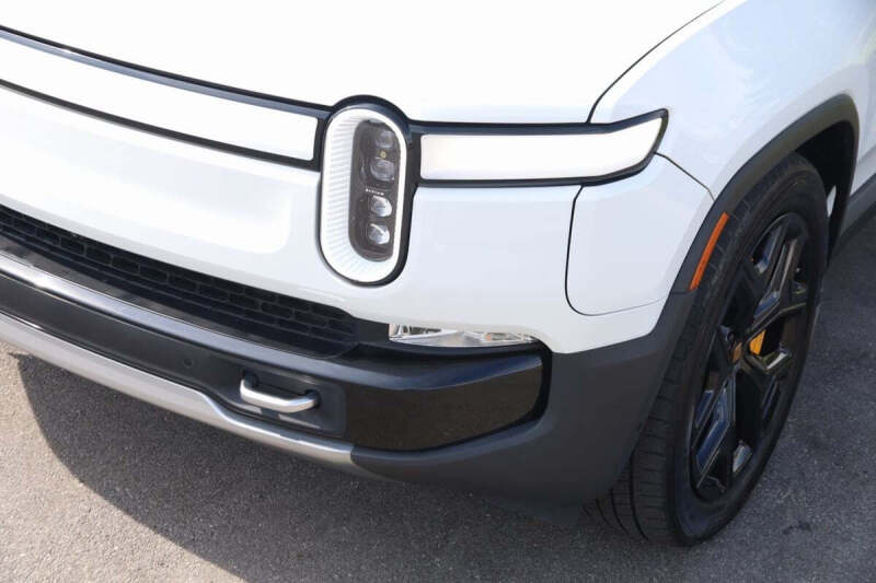 2022 Rivian R1T Adventure