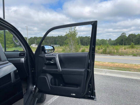 2022 Toyota 4Runner SR5