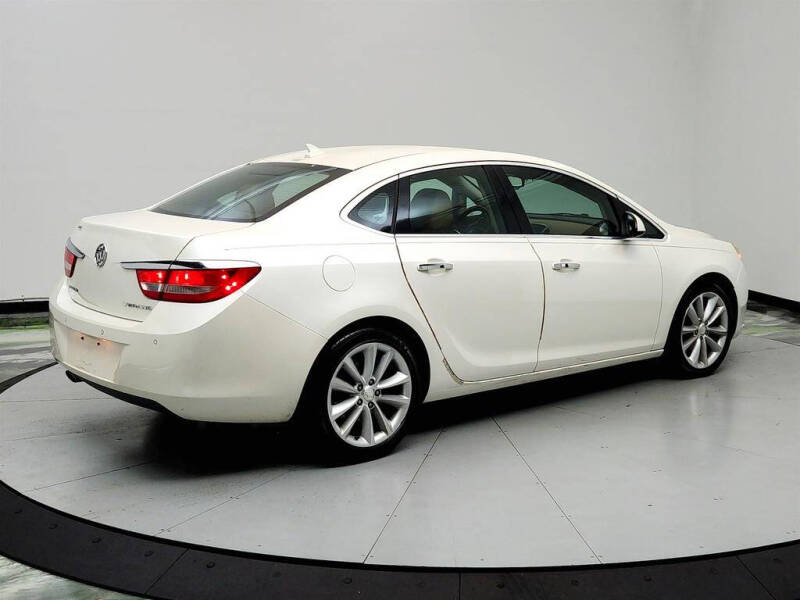 2012 Buick Verano Leather Group