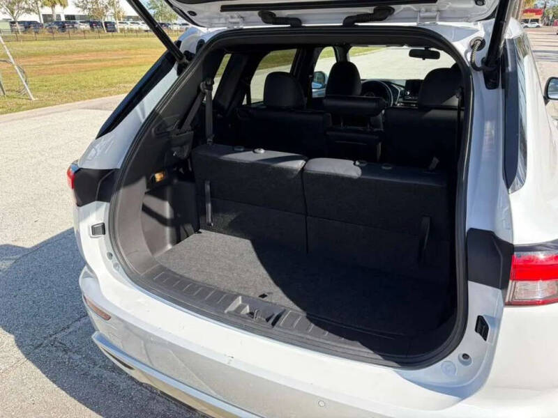 2024 Mitsubishi Outlander