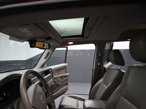 2010 Jeep Commander Sport