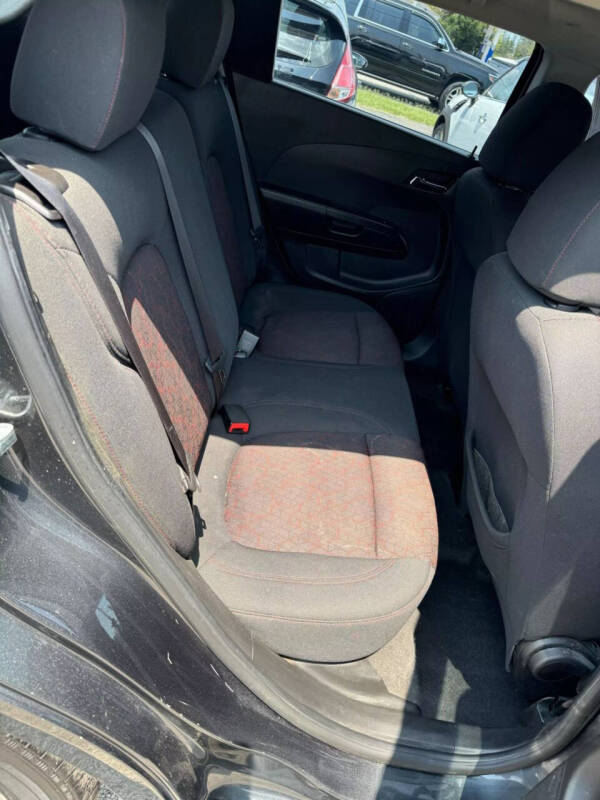 2017 Chevrolet Sonic LT Auto