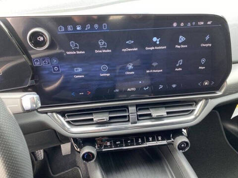 2026 Chevrolet Equinox EV LT 1