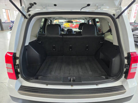 2016 Jeep Patriot Sport 75th Anniversary