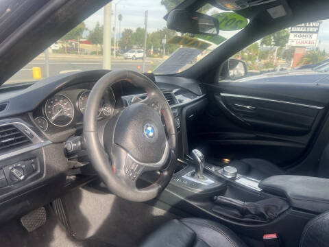 2017 BMW 3 Series 330i