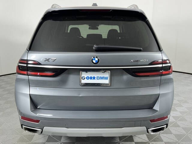 2023 BMW X7 xDrive40i
