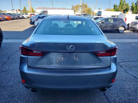 2016 Lexus IS 200t