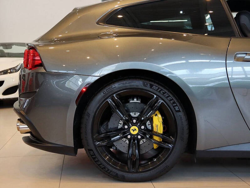 2017 Ferrari GTC4Lusso