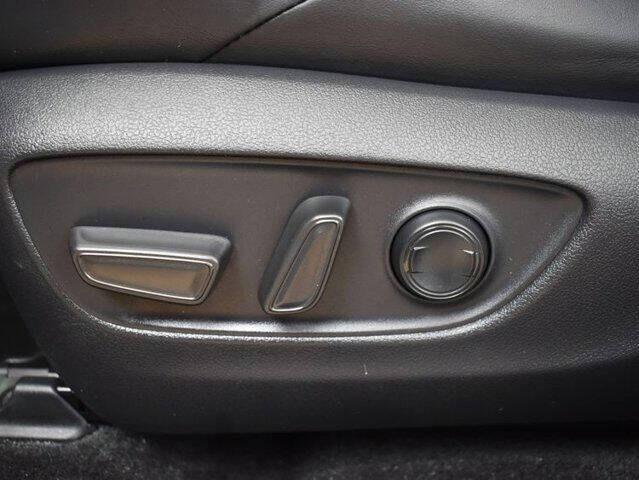 2019 Toyota RAV4 Hybrid XSE