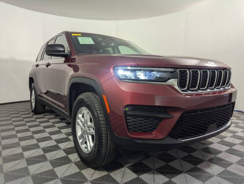 2024 Jeep Grand Cherokee Laredo