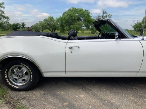 1969 Oldsmobile Cutlass