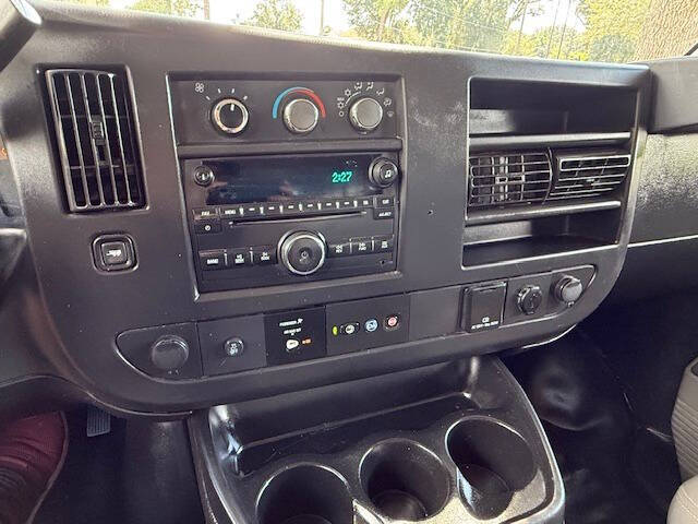 2021 Chevrolet Express 2500