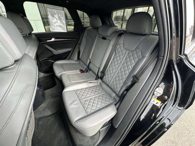 2022 Audi SQ5 3.0T quattro Prestige