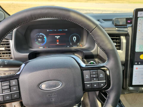 2023 Ford F-150 Lightning Platinum