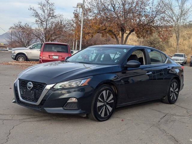 2022 Nissan Altima for sale at Axio Auto Boise in Boise, ID