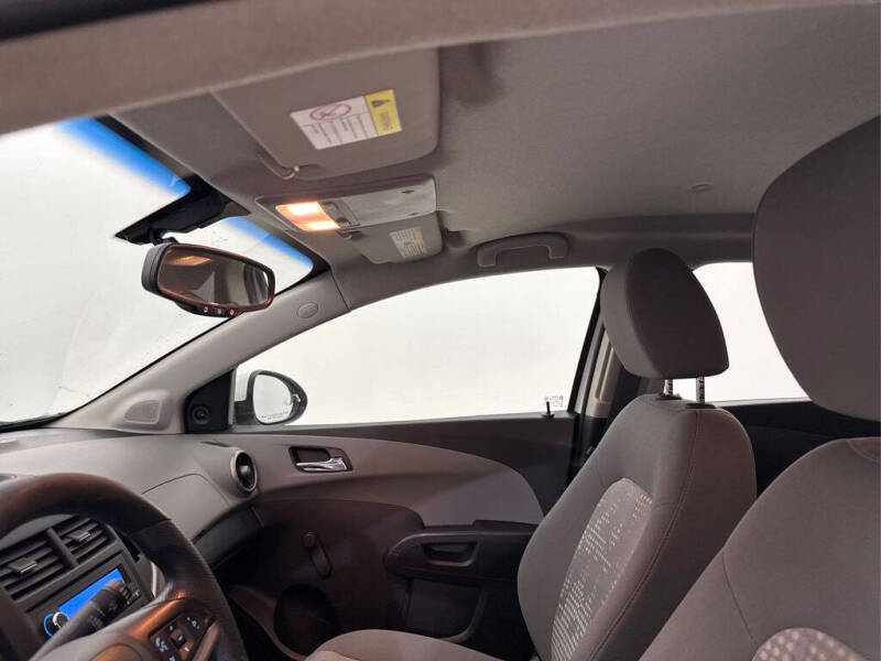 2014 Chevrolet Sonic LS Auto