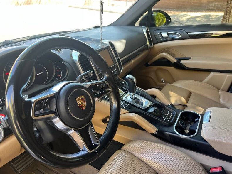 2016 Porsche Cayenne