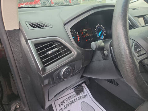 2018 Ford Edge SE