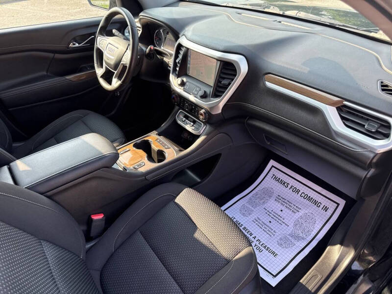 2021 GMC Acadia SLE