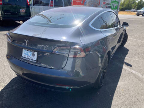 2018 Tesla Model 3 Long Range