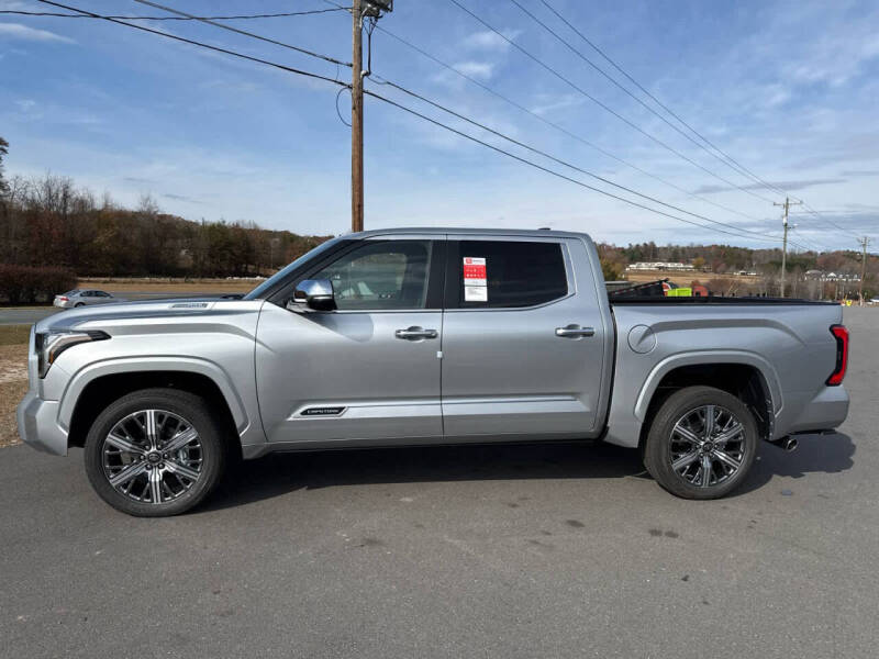 2026 Toyota Tundra Capstone HV