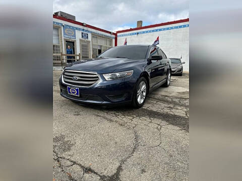 2016 Ford Taurus SE