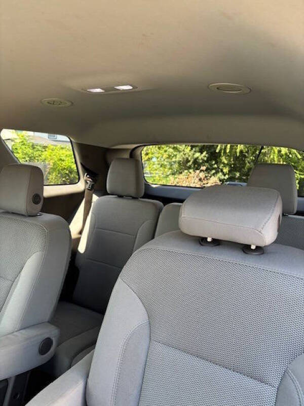 2018 Chevrolet Traverse LT Cloth