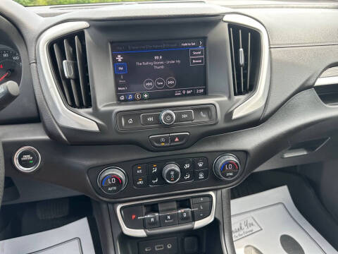 2024 GMC Terrain SLE