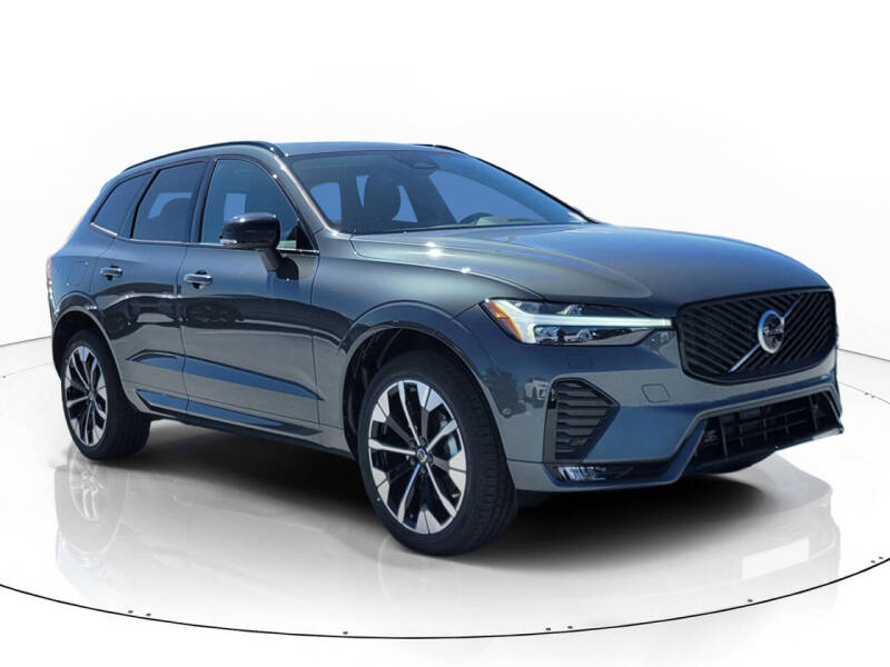 2026 Volvo XC60 B5 Plus