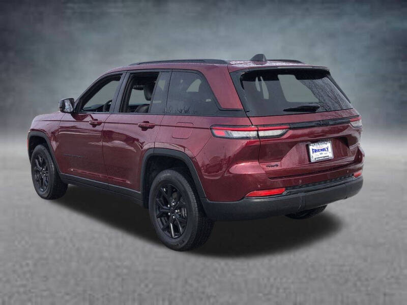 2024 Jeep Grand Cherokee Altitude