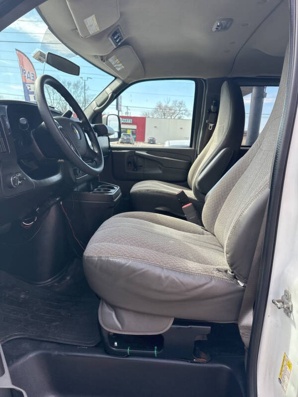 2013 Chevrolet Express LT 2500