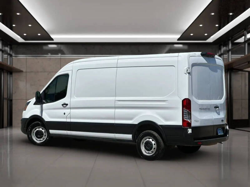 2022 Ford Transit