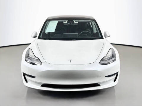 2019 Tesla Model 3 Standard Range Plus