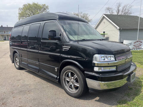 2009 Chevrolet Express for sale at AUTOS PLUS AUTO SALES in Hamilton OH
