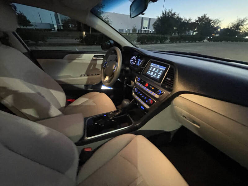 2019 Hyundai Sonata SE