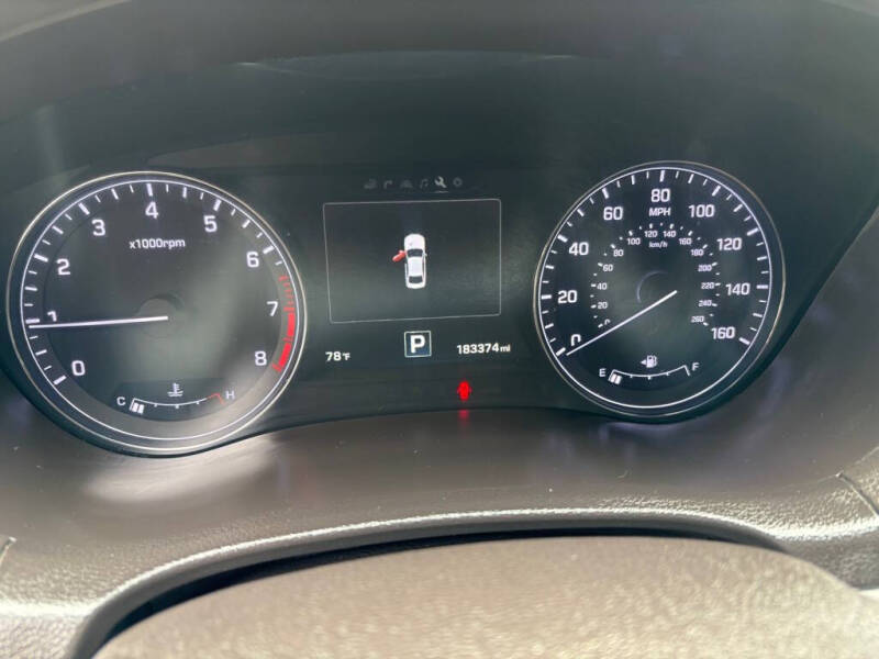 2017 Genesis G80
