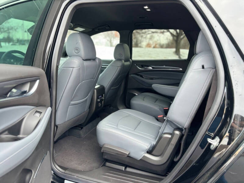 2024 Buick Enclave Essence