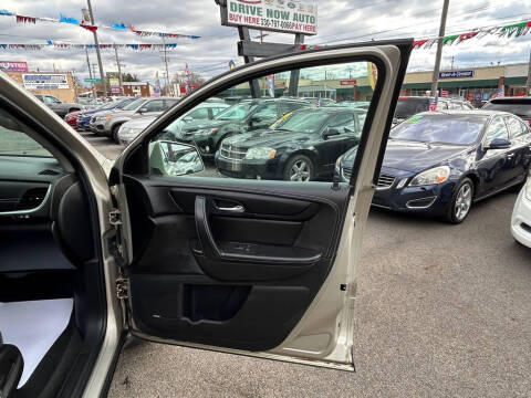 2016 Chevrolet Traverse LT