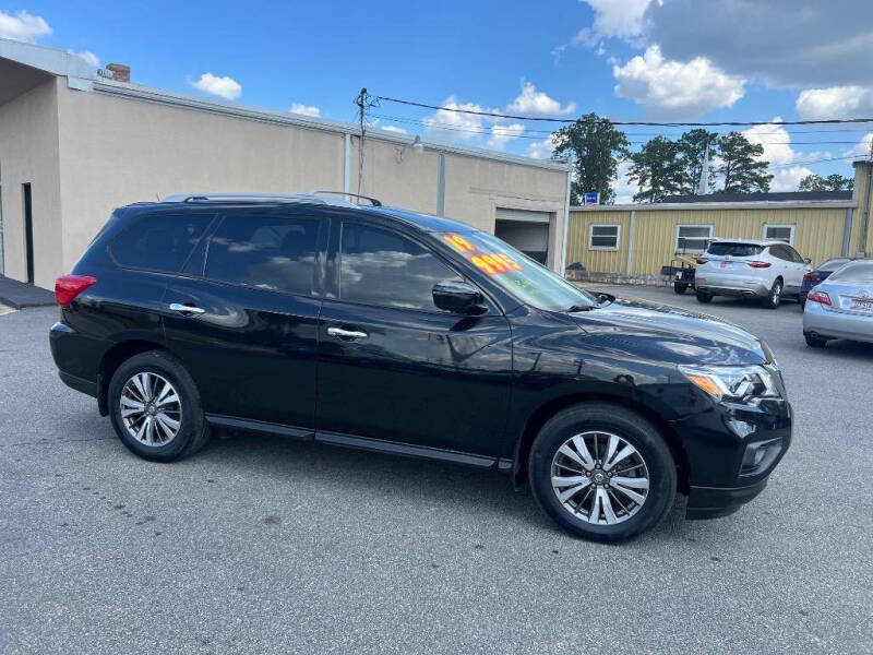 2019 Nissan Pathfinder S